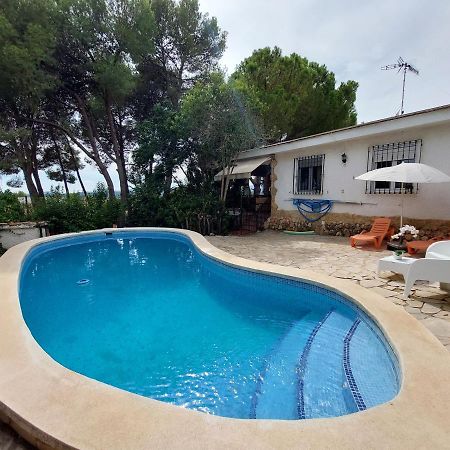 Chalet Rustico Con Piscina Y Barbacoa, Valencia Torrent  Εξωτερικό φωτογραφία
