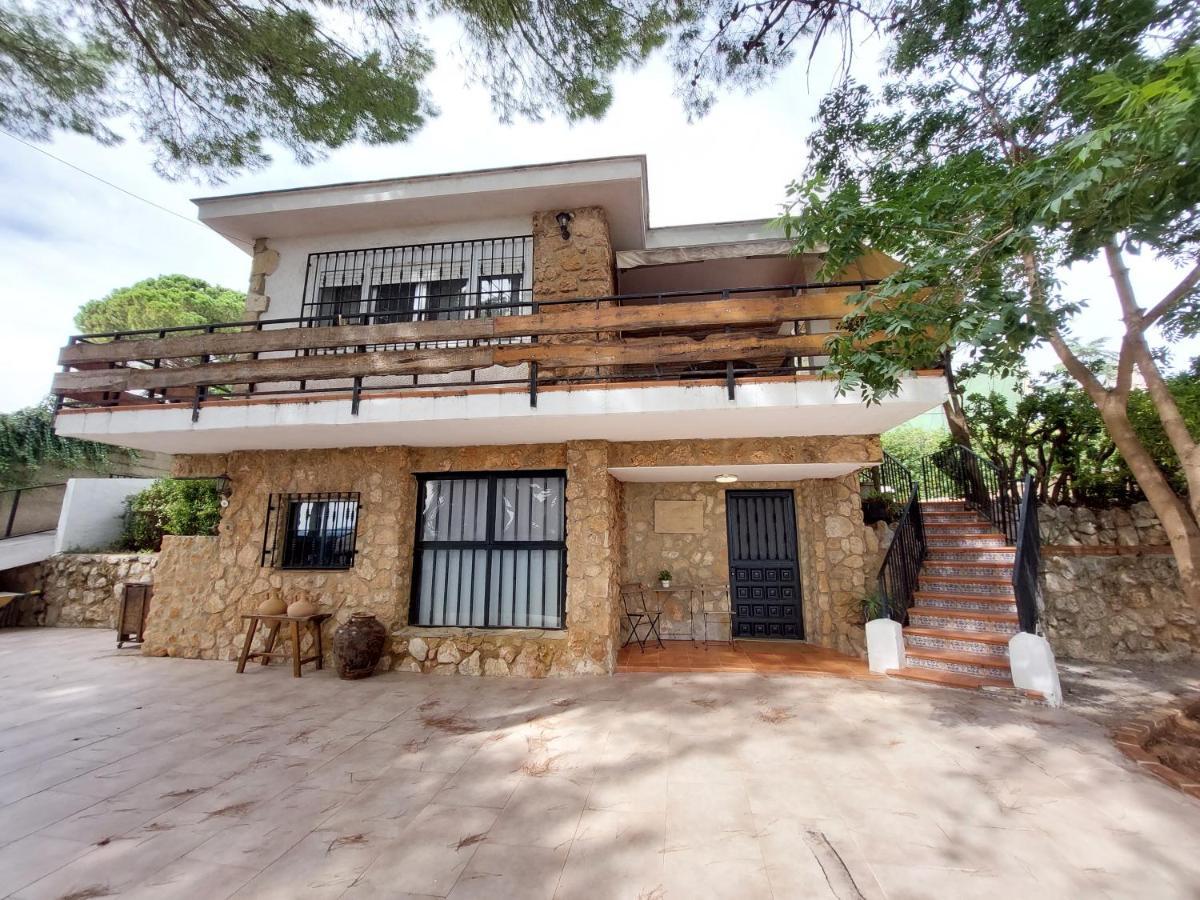 Chalet Rustico Con Piscina Y Barbacoa, Valencia Torrent  Εξωτερικό φωτογραφία